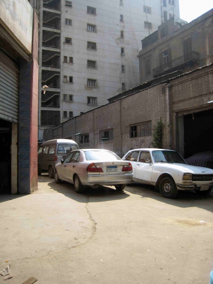 <a class="fancybox" rel="gallery-" href="https://cuipcairo.org/sites/default/files/styles/largest/public/d19_01.jpg?itok=EZrkrXDu" title="Cairo Motor Company engulfes the passageway">Enlarge</a><br >2015, Oct 18, 04:10am<br>Cairo Motor Company engulfes the passageway