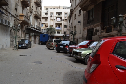 <a class="fancybox" rel="gallery-accessibility-and-circulation" href="https://cuipcairo.org/sites/default/files/styles/largest/public/dsc_0077.jpg?itok=s-miyo1M" title="Parked cars and concrete blocks do not allow smooth circulation.">Enlarge</a><br >Parked cars and concrete blocks do not allow smooth circulation.