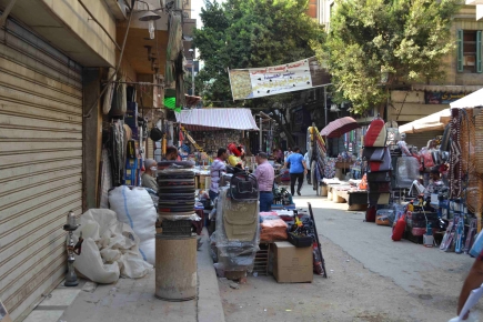 <a class="fancybox" rel="gallery-encroachments-and-territory-markers" href="https://cuipcairo.org/sites/default/files/styles/largest/public/dsc_0197.jpg?itok=24IFR6vK" title="Stalls are set during the day to sell goods.">Enlarge</a><br >2015, Oct 11, 02:10pm<br>Stalls are set during the day to sell goods.